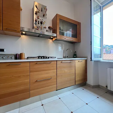 Appartamento Welcome Riviera - Matte Location, 80 Sqm 2bedroom, 1bathroom, In Santa Margherita Ligure, Air Conditioning, Private Garage Available On Request At 25,00 Per Night Santa Margherita Ligure