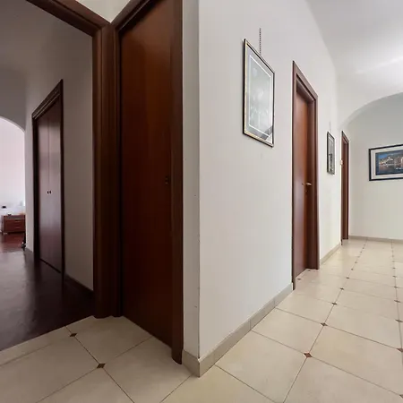 Matte Location, 80 Sqm 2bedroom, 1bathroom, In Santa Margherita Ligure, Air Conditioning Appartamento Santa Margherita Ligure